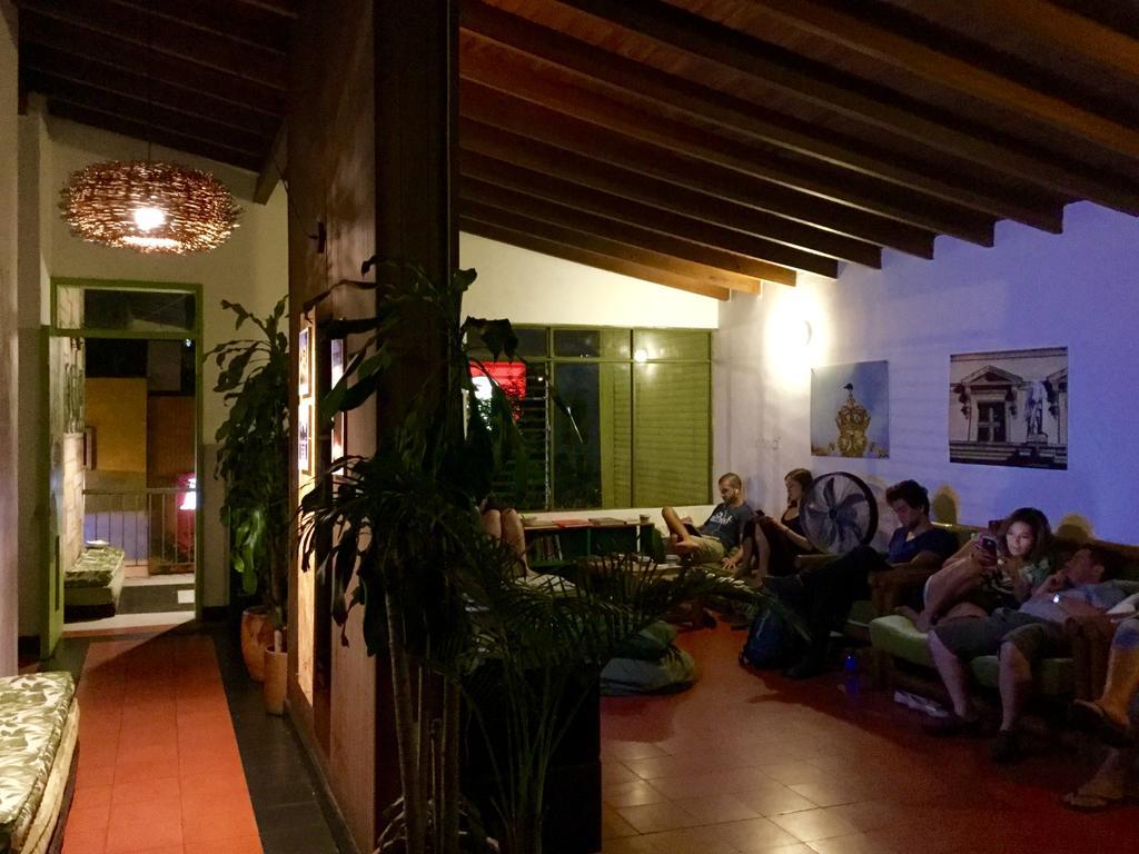 Saman Hostel Medellin Exterior photo